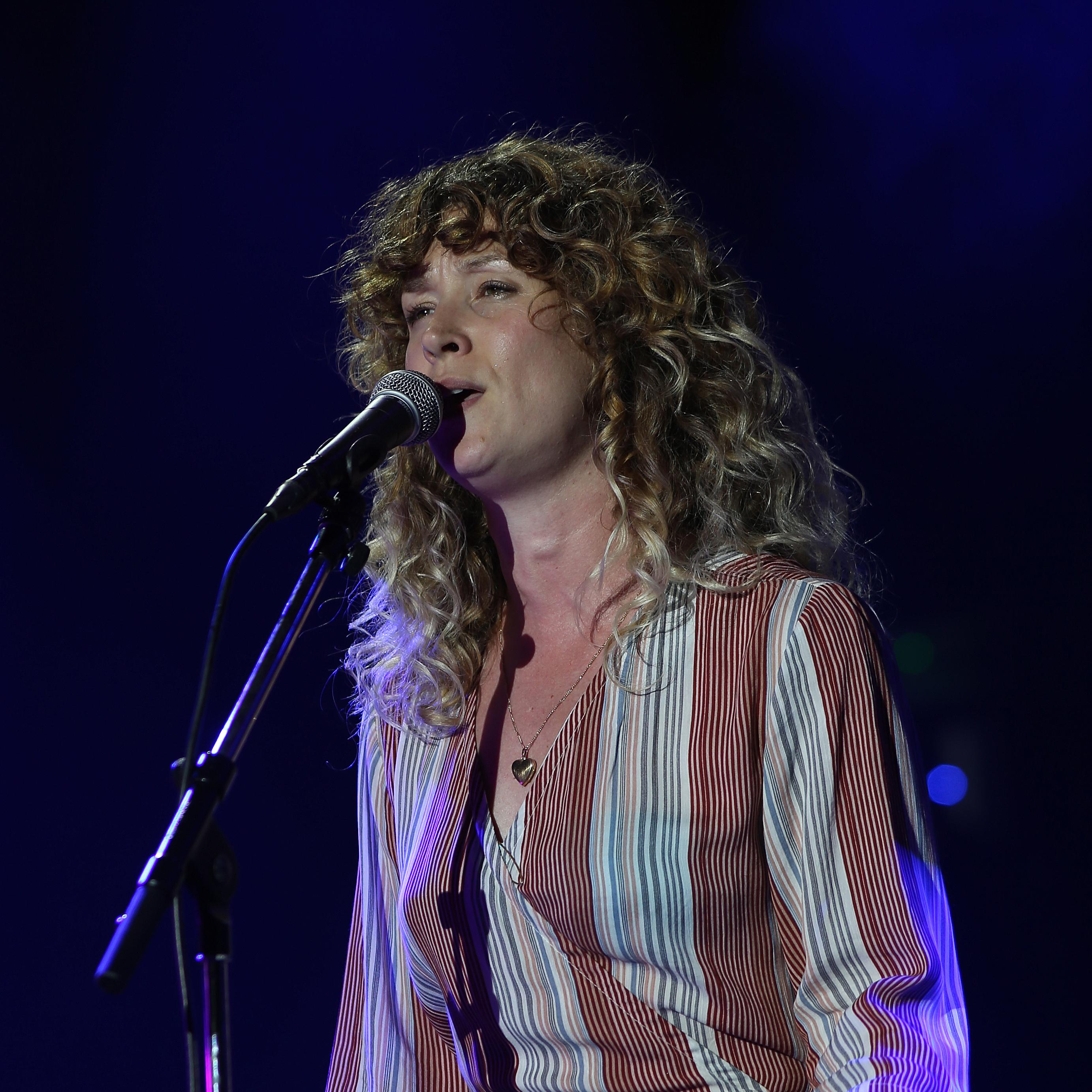 Beth Rowley live